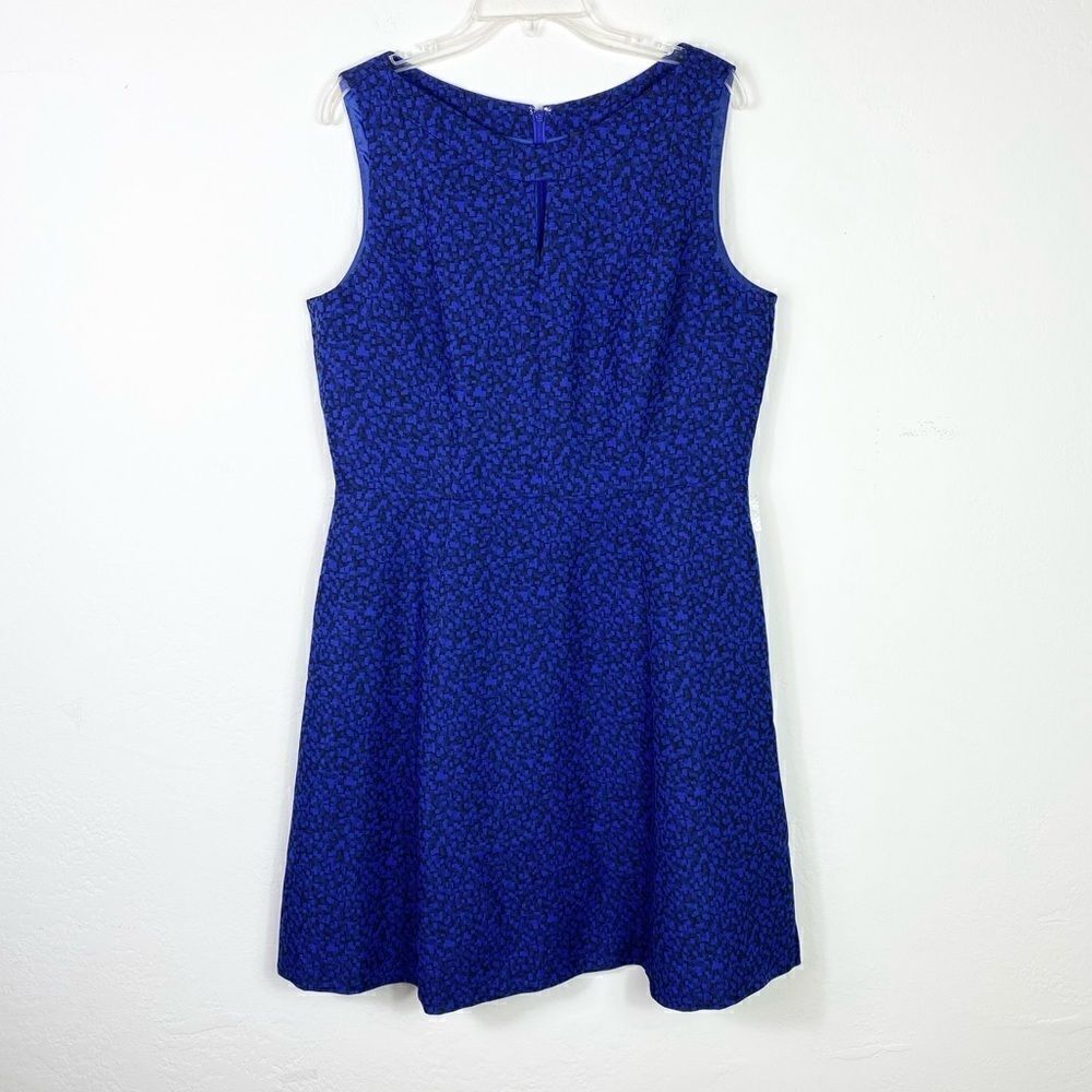 Tahari Arthur S. Levine Blue & Black Spotted Keyhole Sleeveless Sheath Dress